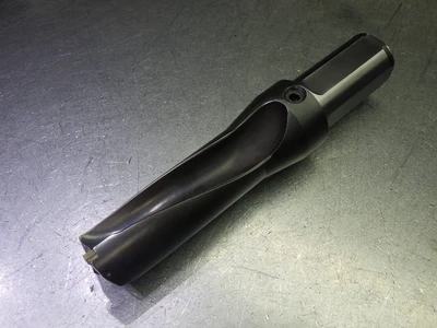 Komet 1.25" Coolant Thru Indexable Drill 1.25" Shank V5753181 (LOC1398C)