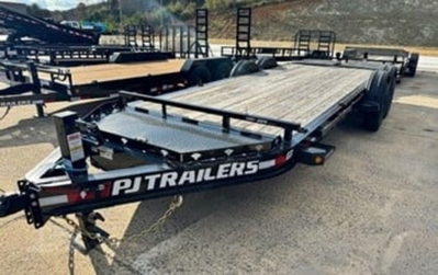 USED 2025 PJ Trailers EV202