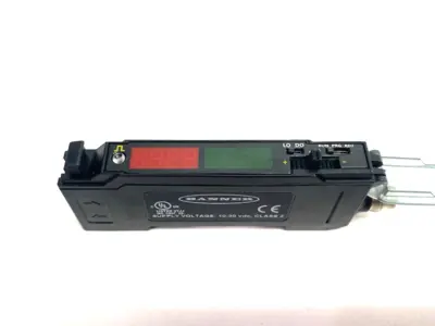 USED BANNER ENGINEERING EXPERT DUAL DISPLAY FIBER AMPLIFIER 4-PIN M8 INTEGRAL 19359