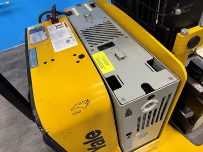 Used 2017 YALE MSW040SF Pallet Stackers Minnesota US | Birnstengel Equipment #1554071