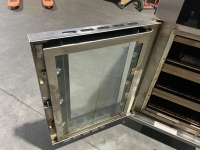 Used ALTO-SHAAM VMC2-H3H SX HALF-SIZE VECTOR® H MULTI-COOK OVEN - 208-240V/3PH Electric Ovens Michigan US | Miedema Asset Management Group #1370190