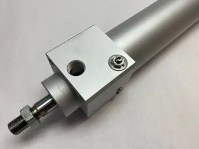 USED SMC HIGH-POWER CYLINDER, ROUND, 63MM BORE, 850MM STROKE