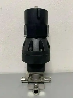 USED ITT PURE-FLO A209 3-WAY STAINLESS STEEL DIAPHRAGM VALVE W/ 1" & 2" SANITARY FIT