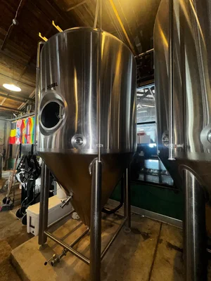 Used _UNKNOWN_ _UNKNOWN_ Fermenters / Bioreactors Indiana US | Brewhouse Equipment Group #1377282