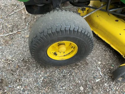 USED JOHN DEERE LA145