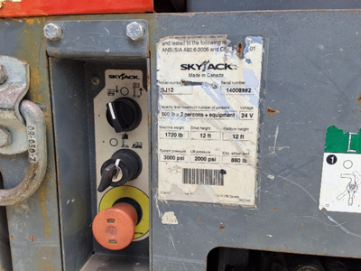 USED 2016 Skyjack SJ12