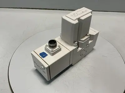 USED MOOG D661-5009