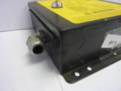 USED BANNER ENGINEERING MSCA-1