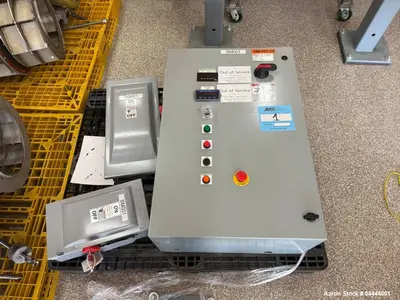 USED PAUL O ABBE BM223