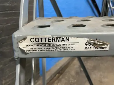 Used _UNKNOWN_ _UNKNOWN_ Ladders Ohio US | HGR 24 #1373289