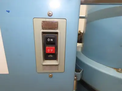 Ryousei RA-303L Industrial Vacuum Cleaner 80 Liter 3Hp 2.2kw 200V 3Ph