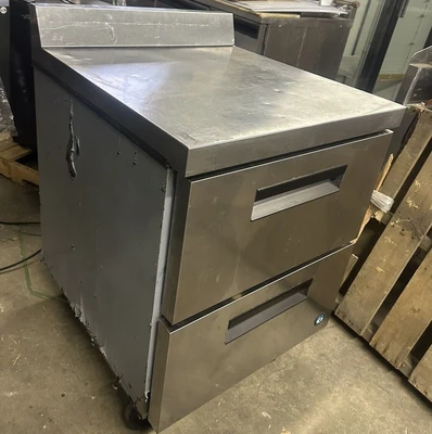 174-0179 Hoshizaki WR27A-D2 Self Contained Worktop Cooler