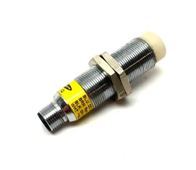 USED BANNER ENGINEERING EZ-LIGHT 18MM METAL BARREL PANEL MOUNT INDICATOR