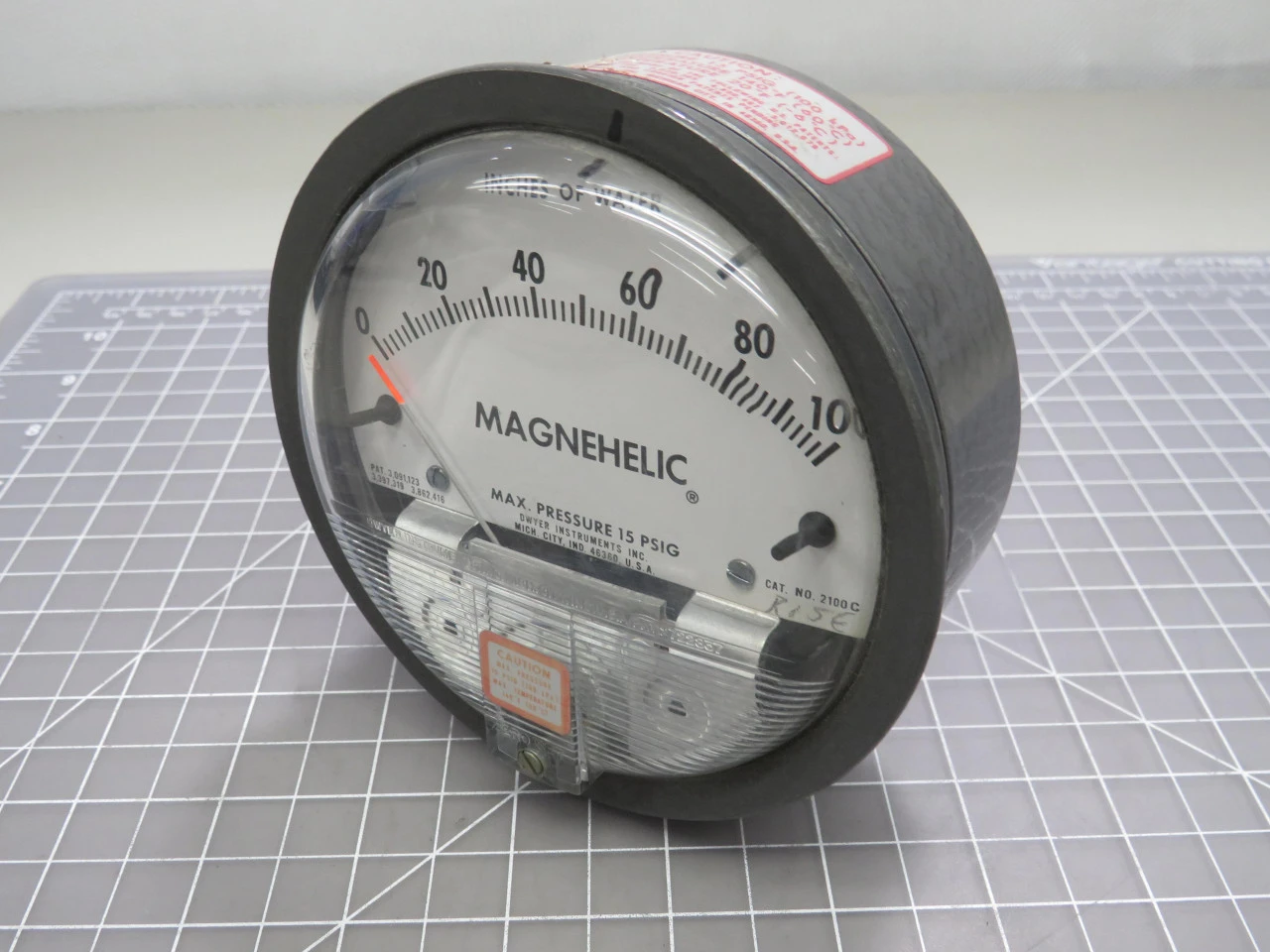 Used MAGNEHELIC _UNKNOWN_ Lab Manometers Texas US | OCO Industrial #1781657