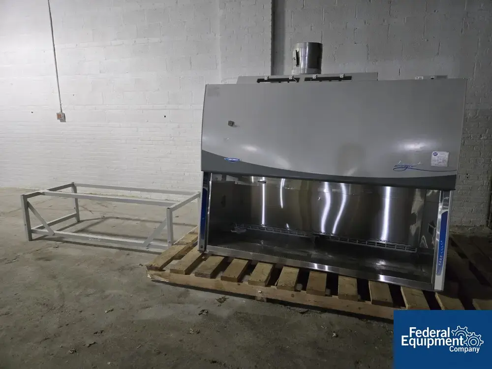 USED Labconco Labconco Logic+ 72" Laboratory Hood