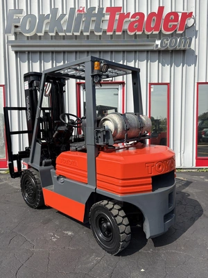 Used TOYOTA 42-5FG25 Misc Forklifts Wisconsin US | Forklifttrader.com #1413142