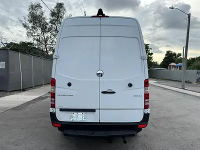 Used 2019 FREIGHTLINER SPRINTER 3500 Tractors & Trailers Florida US | Truck and Van Outlet #1506259