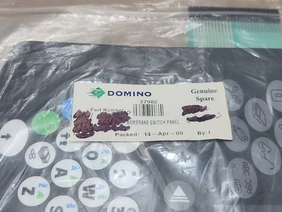 NEW Domino 37902