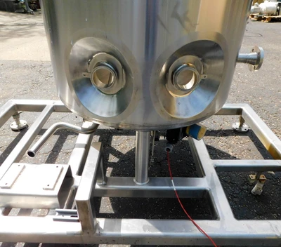 USED KINETICS MODULAR 150 GALLON