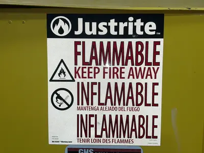 Used JUSTRITE 894520 Cabinets Ohio US | HGR 24 #1456142