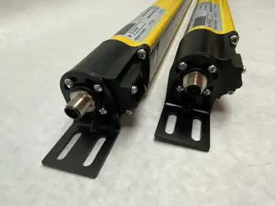 440L-P4JL0480YA | Allen Bradley  GuardShield Safety Light Curtain Set, 48-Beams - New Other