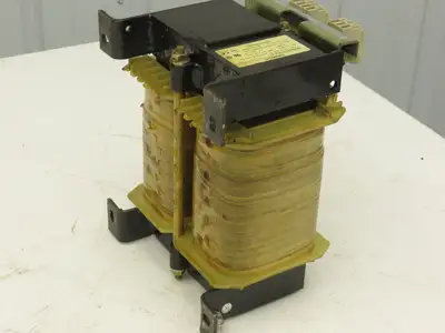 Siemens 4AM9995-0AR30-0J Stepdown Power Transformer 2.5kva HV400/380V LV110/24V