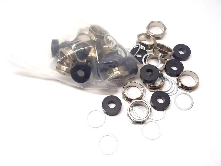 New | in-Stock AMPHENOL HEAVY DUTY POWER CONNECTORS Valves/Fittings | Maverick Industrial Sales #1109211