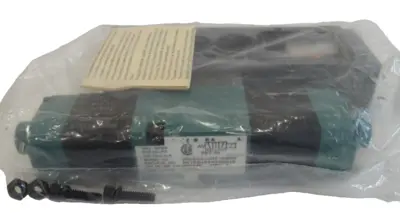 NEW NUMATICS 082SS425K019M30 SOLENOID VALVE