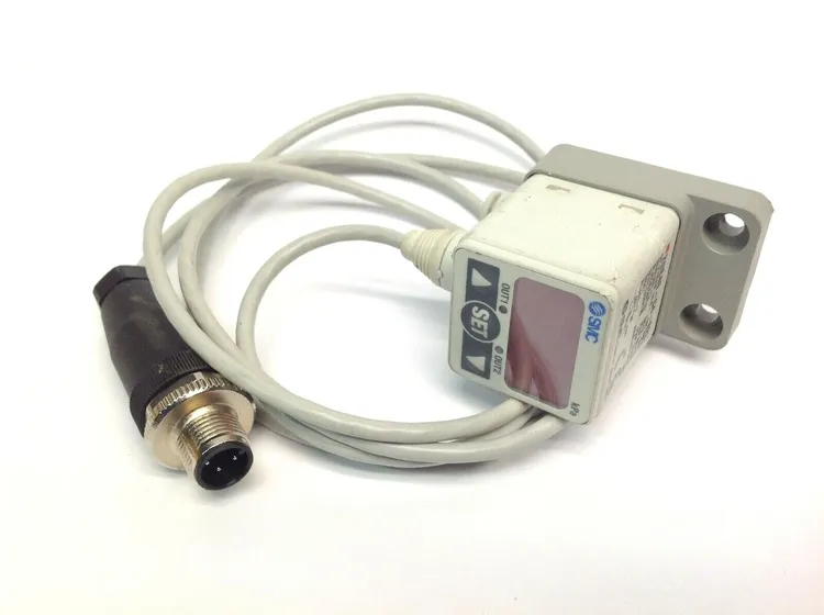 Used SMC HIGH PRECISION VACUUM SWITCH Relays & Switches | Maverick Industrial Sales #1116202