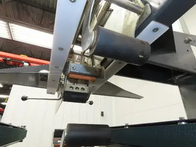 Used LOVESHAW _UNKNOWN_ Case Sealers - Tapers Indiana US | Arrow Industrial #1411469
