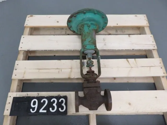 Fisher control valve type ES, size 1"-150, material WCB/316ss