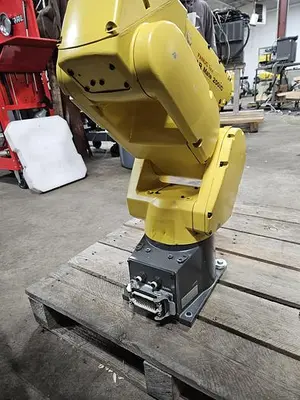 USED 2007 FANUC LR MATE 200IC