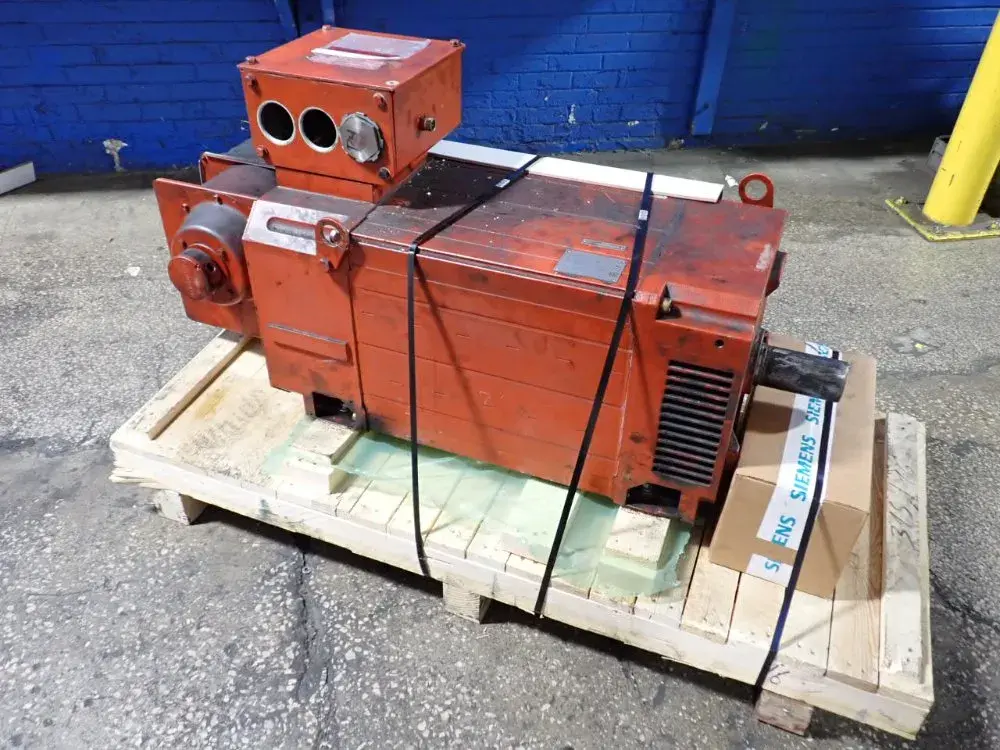 USED 2012 SIEMENS 4PL62284HD300EB0Z