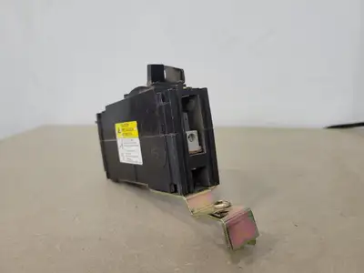 USED SQUARE D FA14030A