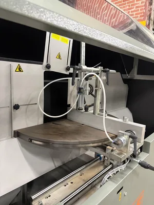 Used 2023 GRAULE _UNKNOWN_ Double Miter Saws Quebec CA | Starlight Sales Corp #1444236