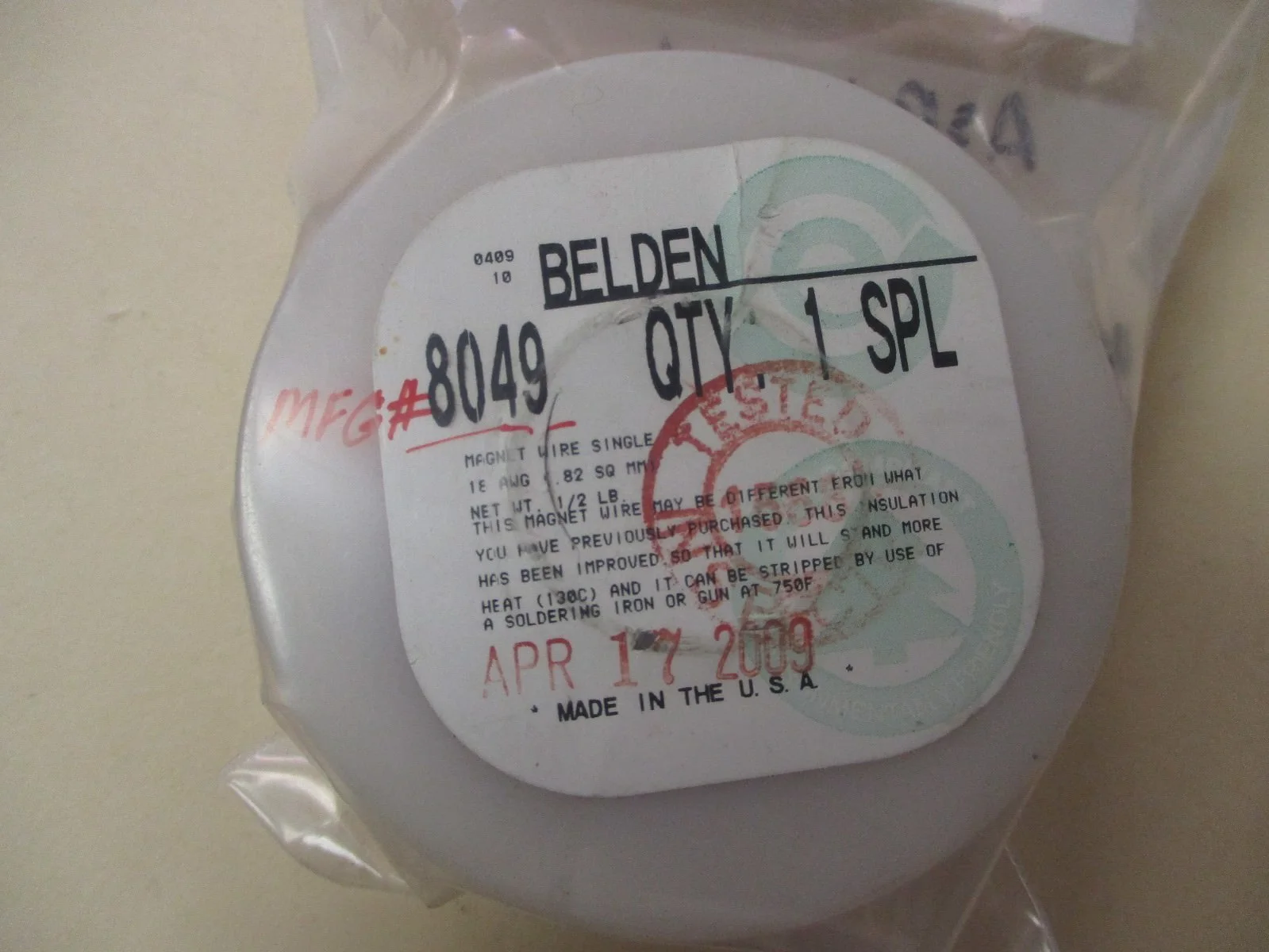 NEW Belden 8049