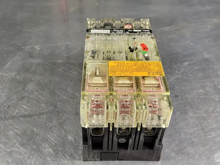New | in-Stock MOELLER NZMH 6-63/ ZM6A-15-NA Switchgears British Columbia CA | Lenmark #240254
