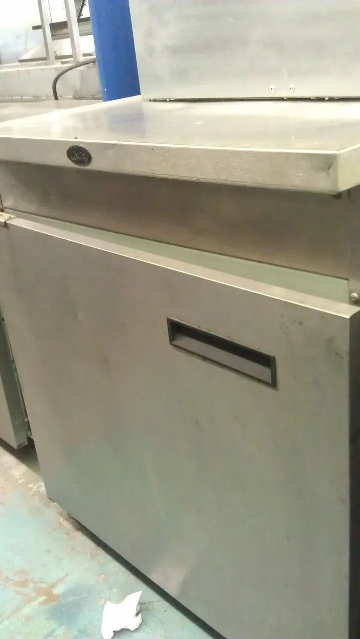 75-0205 Randell Self-Contained 32" Undercounter Worktop Cooler