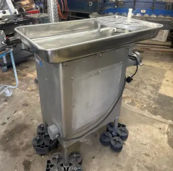 Used _UNKNOWN_ _UNKNOWN_ Grinders / Shredders - Food Michigan US | Grocery Equipment Sales #1257206