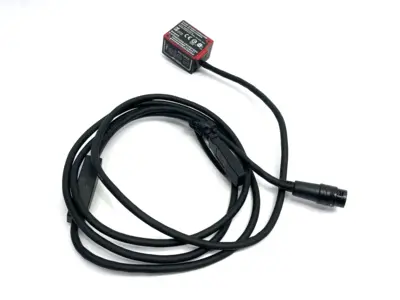 USED KEYENCE ULTRA COMPACT FIXED TYPE CODE READER, MIDDLE RANGE TYPE