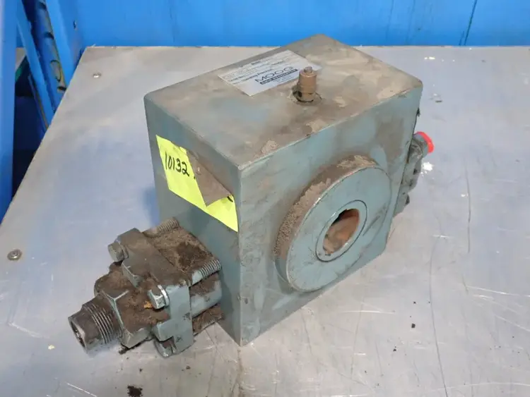 Used MOOG ST67100AEBESMS1RKHXN Pumps Ohio US | HGR 24 #1131434