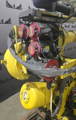 Used 2016 FANUC FANUC R-2000iB/185L + R-30iB Robots Michigan US | iGAM Industrial Marketplace #1144130