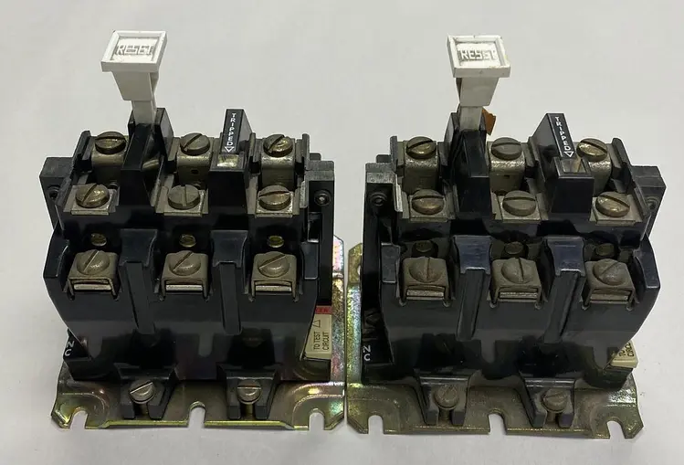Used ALLEN-BRADLEY 592-B0V16 Miscellaneous Equipment (Electrical & Power) | Surplus Asset Holdings #1190588