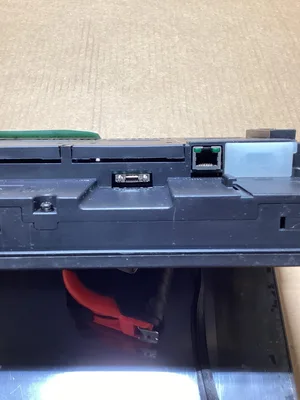 Mitsubishi Graphic Operational Terminal 1000; GT1672-VNBA