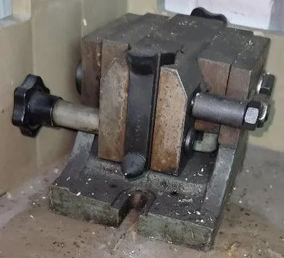 POLAMCO JDB 250 Milling Machine, Tooling | Cleveland Machinery Sales, Inc. (3)