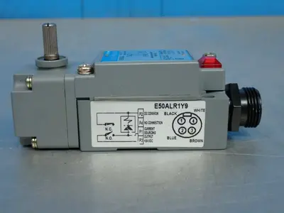 Used CUTLERHAMMER E50SAL Relays & Switches Ohio US | HGR 24 #798780