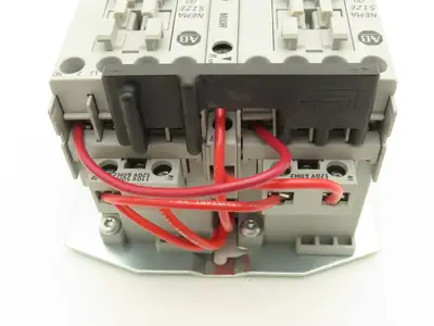 Allen Bradley 505-TOD Size 00 Reversing Starter Contactor 32A 600V 3PH 120V Coil