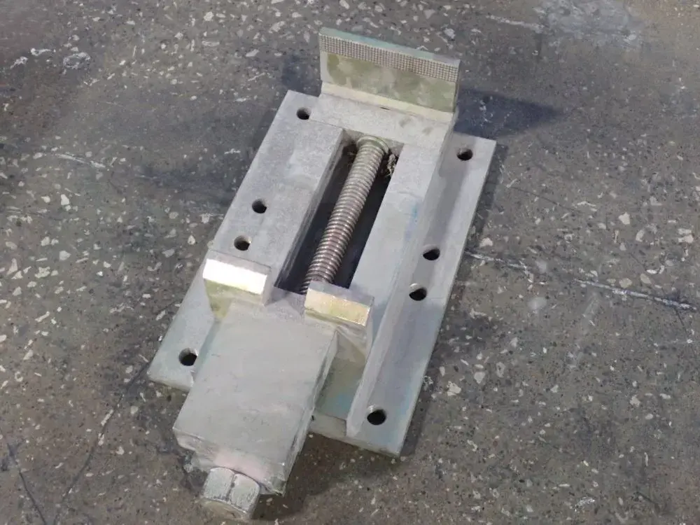 8.5" X 4.75" Vise