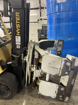 Hyster Forklift S120-XMS-PRS with Cascade  roll clamp