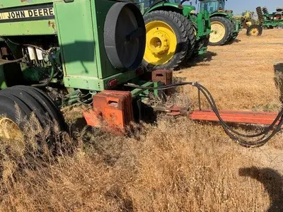 USED 1991 JOHN DEERE 5830